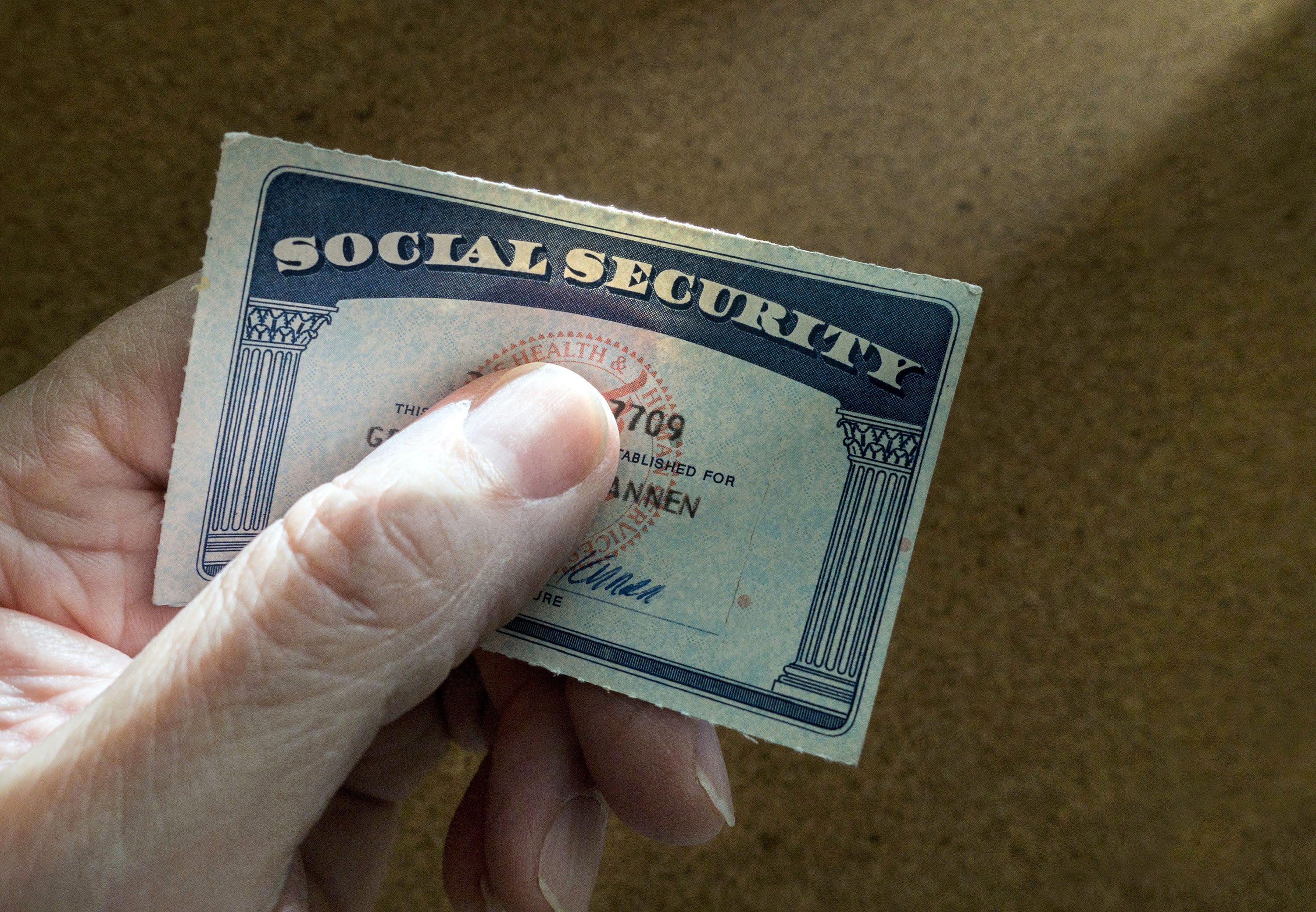 fake social security cards